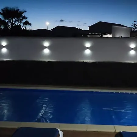 Celeste Playa Blanca